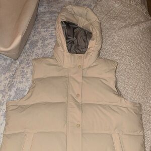 Eddie Bauer Women's Beige Puffer Vest